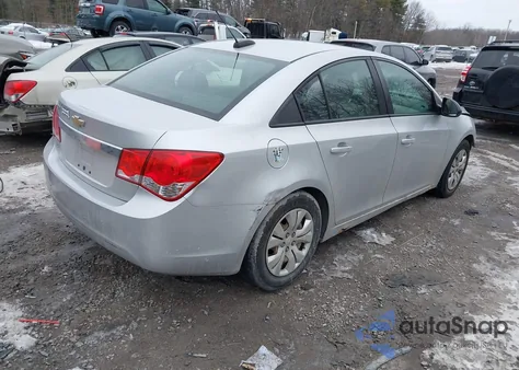 2016 Chevrolet Cruze Limited Ls Auto z USA, uszkodzony, nr VIN 1G1PC5SG8G7187012